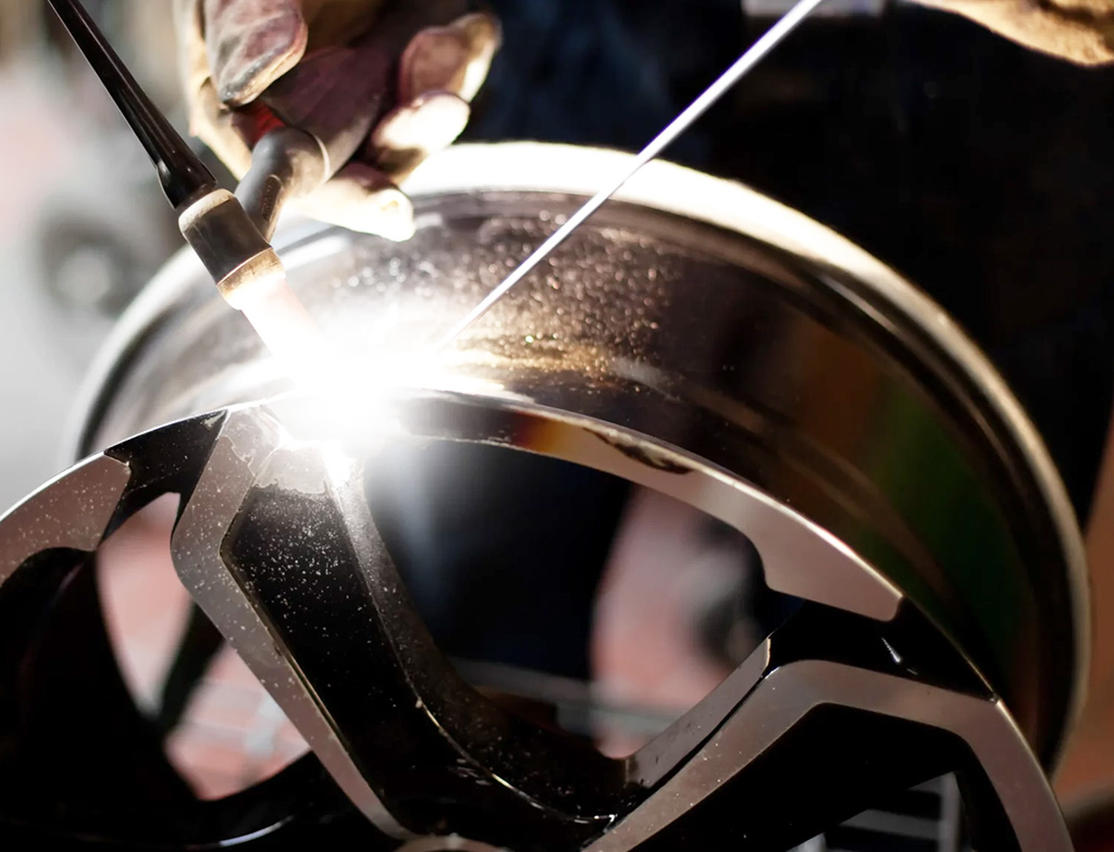 Wheel-welding-rims-restore
